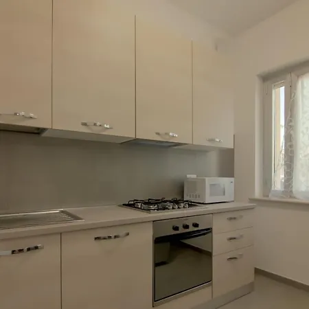 Palazzina Romani-romani Holidays Alba Adriatica