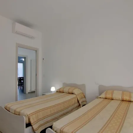 Palazzina Romani-romani Holidays