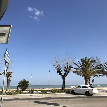 Palazzina Romani-romani Holidays شقة