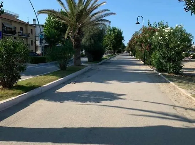 Apartman Palazzina Romani-romani Holidays